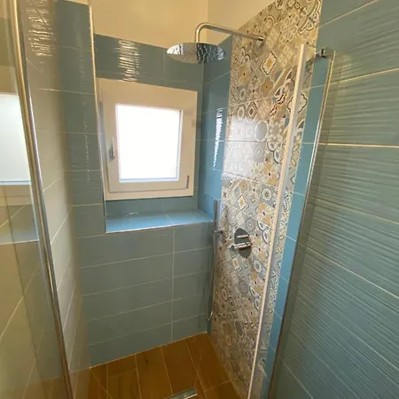 Bed and Breakfast Alis 4*