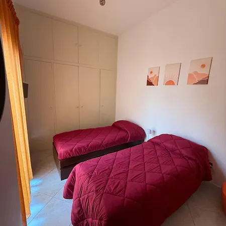Alis Bed & Breakfast *