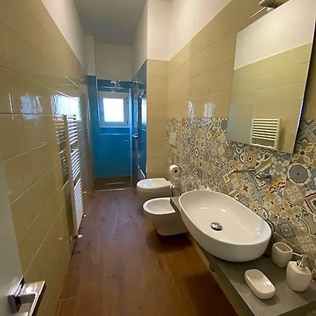 Alis 4* Brindisi