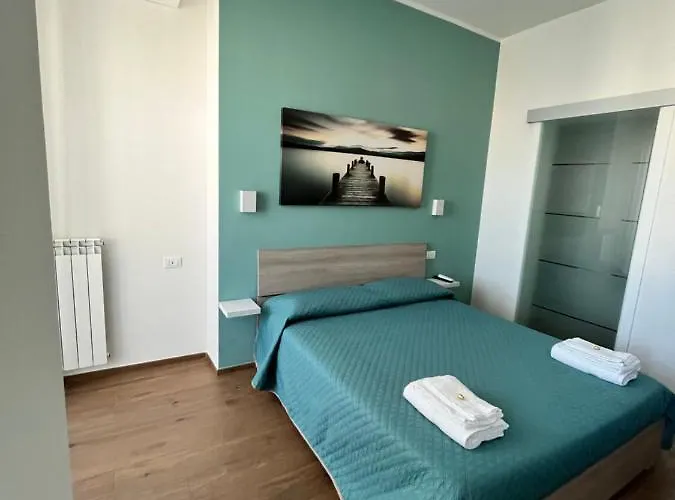 Alis 4* ברינדיזי