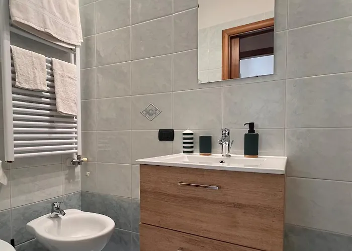 Alis לינה וארוחת בוקר